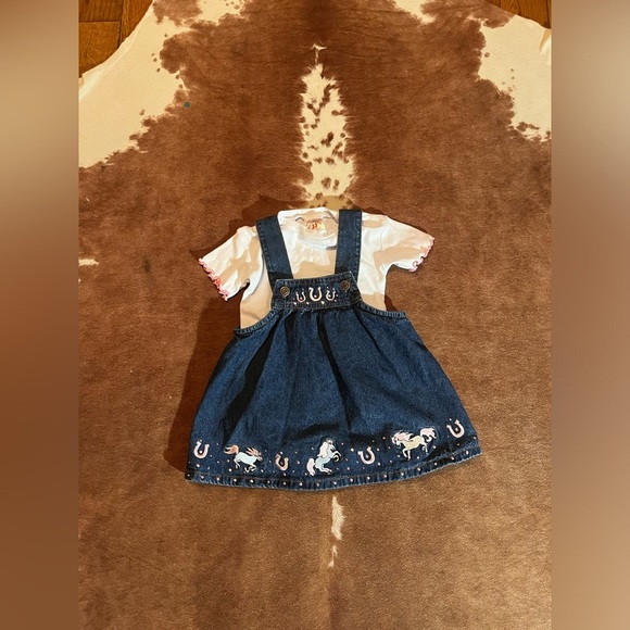 Baby Korral girls 2 piece set 
The top is a bodysuit! - Picture 1 of 6